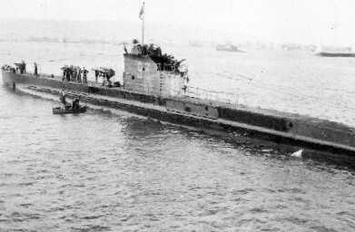 Le Marsouin en mer devant Tripoli - Mai 1941